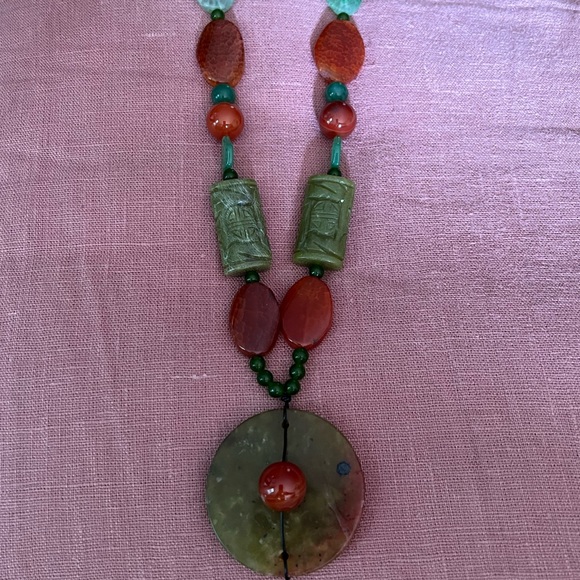 Multi stone necklace NWOT - Picture 3 of 5